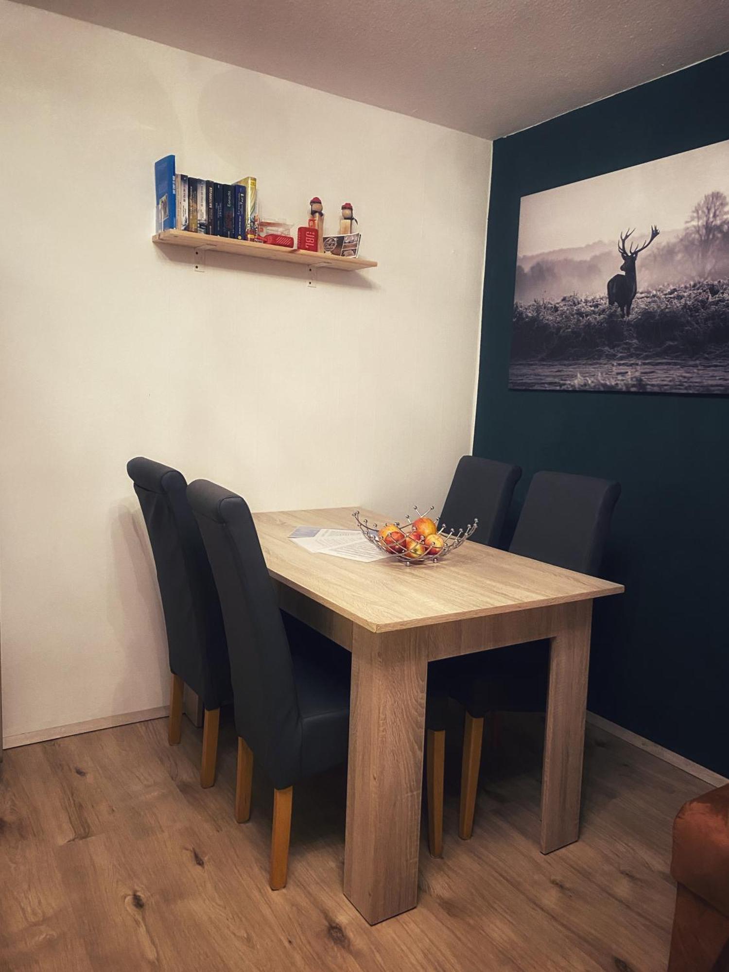 Schwarzwaelder 3 Zimmer Wohnung In Villingen Mit 2 Schlafzimmer Bagian luar foto